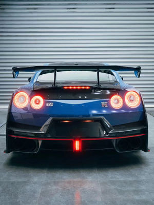 2024 Nissan GTR karoseri kit değişimi Nismo tarzı spoiler araba ön arka kaputu