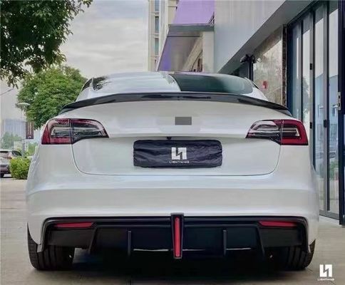 Tesla Model 3 için Model 3 gövde kitini satıyorum Robot tarzı ön ve arka tampon spoilerleri ile