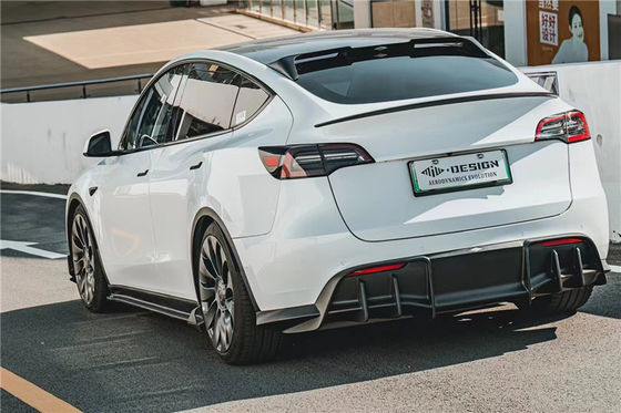 Tesla için Otomobil Parçaları MODEL Y Karbon Fiber Body Kit MODEL Y MIW tarzı yükseltilmiş Karbon Fiber Ön Kürek Diffuser Spoilerbody Kit