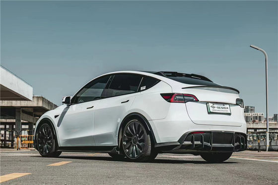 Tesla için Otomobil Parçaları MODEL Y Karbon Fiber Body Kit MODEL Y MIW tarzı yükseltilmiş Karbon Fiber Ön Kürek Diffuser Spoilerbody Kit