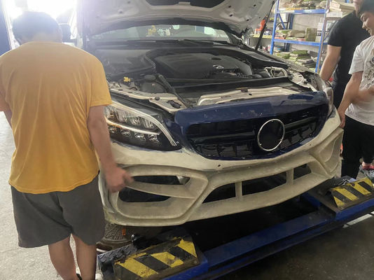 Mercedes W205 C180 C260 C300 Vücut Keti için Otomatik Parçalar W205 C180 C260 C300 IMP Stili Geliştirilmiş Ön Tampon Vücut Keti