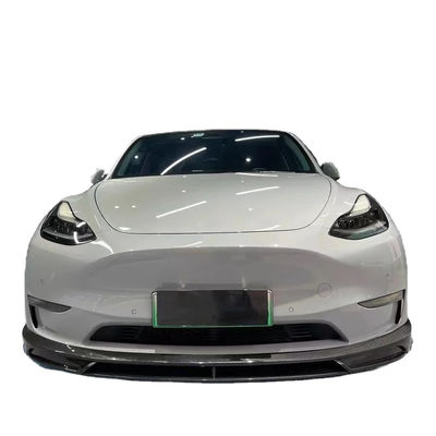 Parlak Beyaz Model Y Geniş Vücut Özel Arka Diffuser Bumper Kuru Karbon Elyaf