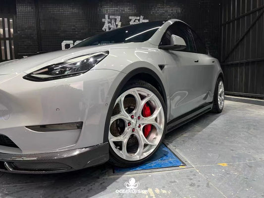 Parlak Beyaz Model Y Geniş Vücut Özel Arka Diffuser Bumper Kuru Karbon Elyaf